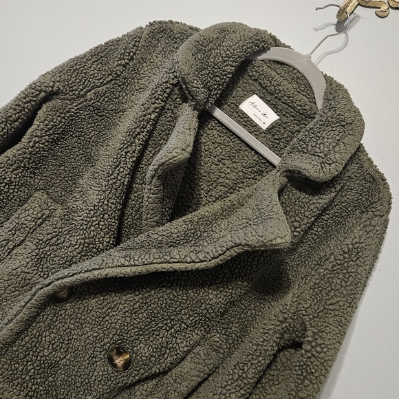 Active USA Jackets & Blazers - Olive Green Sherpa Jacket